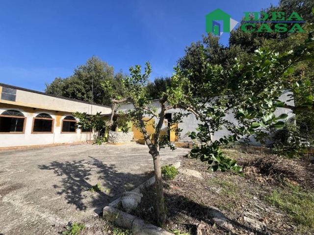 Villa Indipendente in vendita a Camigliano, Campania
