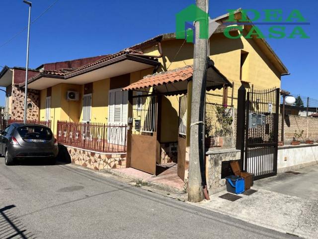 Villa Indipendente in vendita a Camigliano, Campania