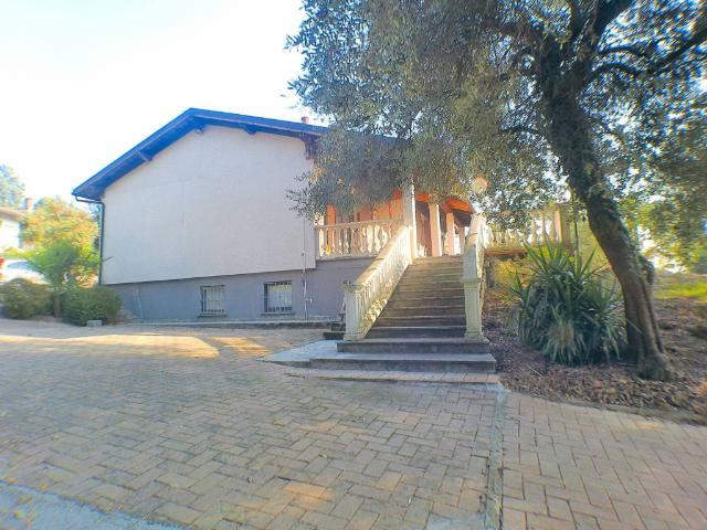 Villa Indipendente in vendita a Castel San Pietro, Camino
