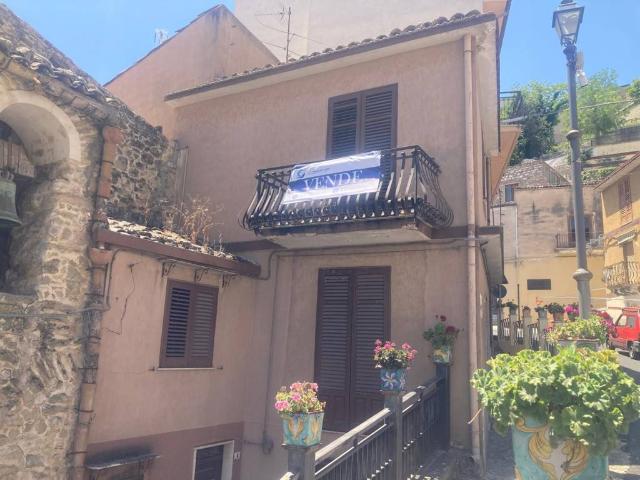 Villa Indipendente in vendita a Cammarata, Sicilia