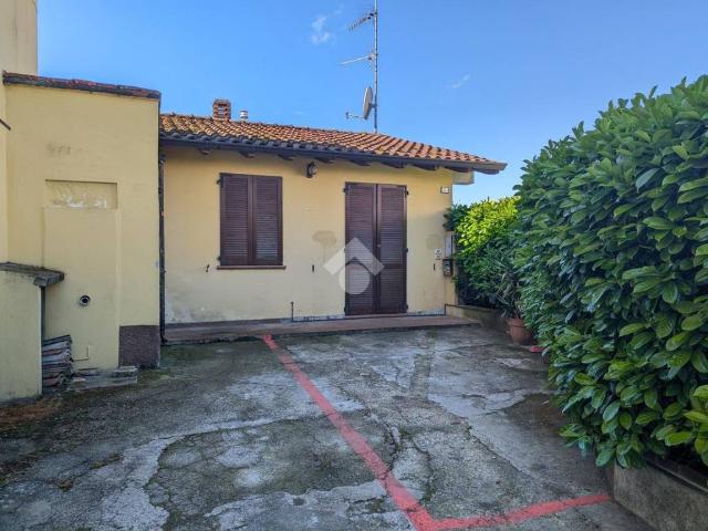 Villa Indipendente in vendita a Val d’Enza, Re