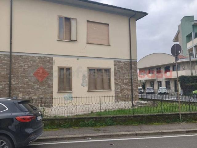 Villa Indipendente in vendita a Capalle, Campi Bisenzio
