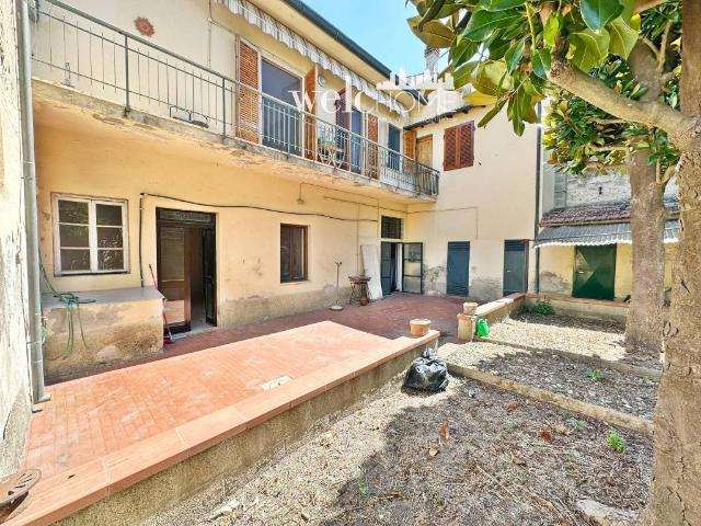 Villa Indipendente in vendita a San Piero a Ponti, Campi Bisenzio