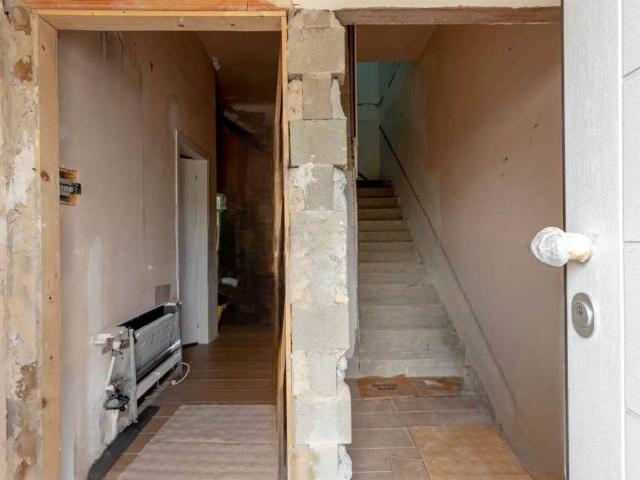 Villa Indipendente in vendita a La Villa, Campi Bisenzio