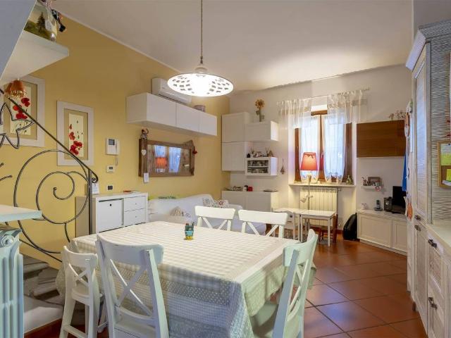 Villa Indipendente in vendita a Campi Bisenzio, Toscana