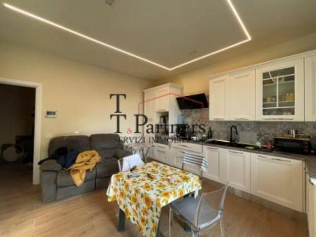Villa Indipendente in vendita a La Villa, Campi Bisenzio