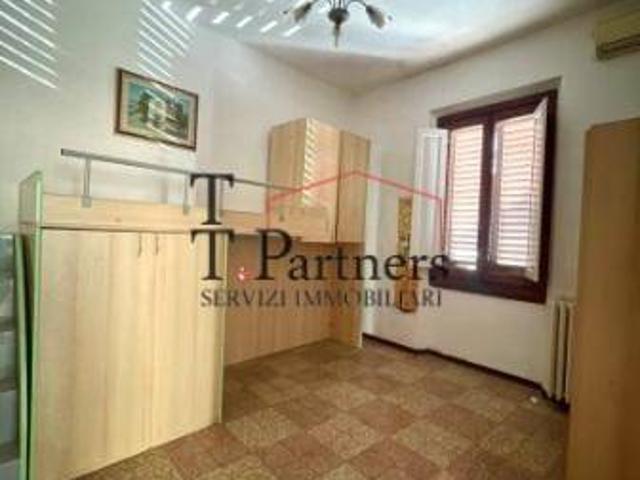 Villa Indipendente in vendita a San Donnino, Campi Bisenzio