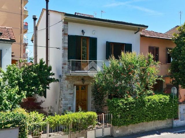 Villa Schiera in vendita a San Lorenzo, Campi Bisenzio