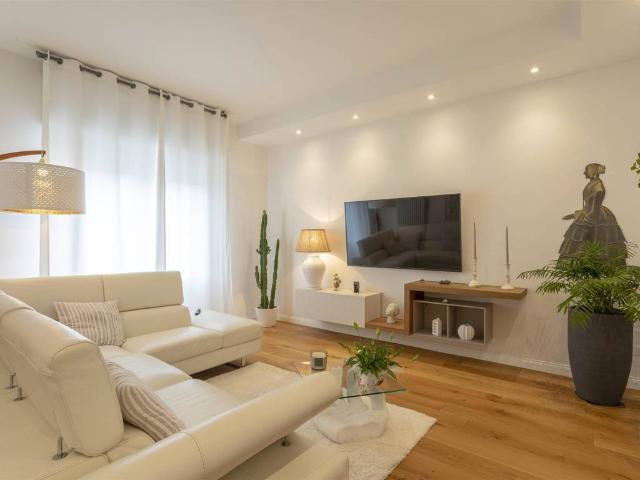 Villa Indipendente in vendita a San Martino, Campi Bisenzio