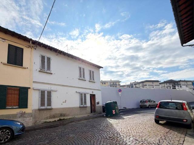 Villa Indipendente in vendita a San Lorenzo, Campi Bisenzio
