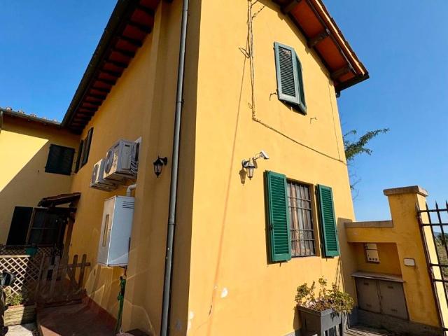 Villa Indipendente in vendita a Centola, Campi Bisenzio