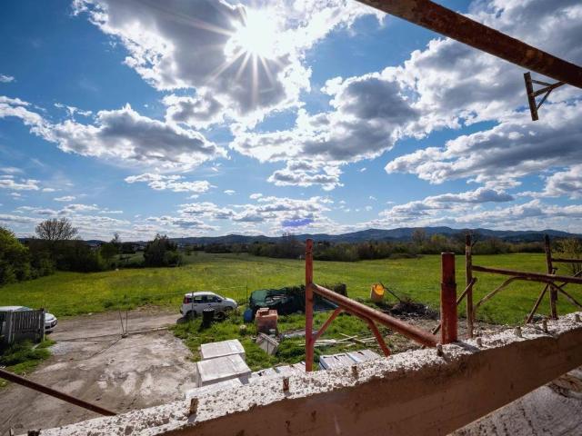 Villa Indipendente in vendita a Campi Bisenzio, Toscana
