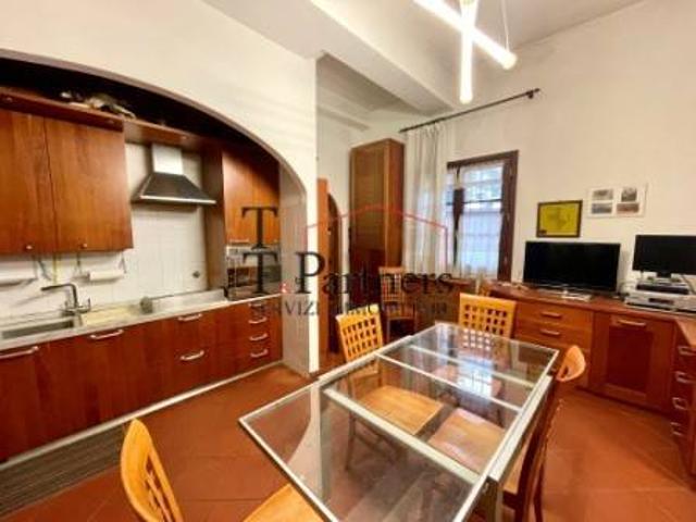 Villa Indipendente in vendita a San Donnino, Campi Bisenzio