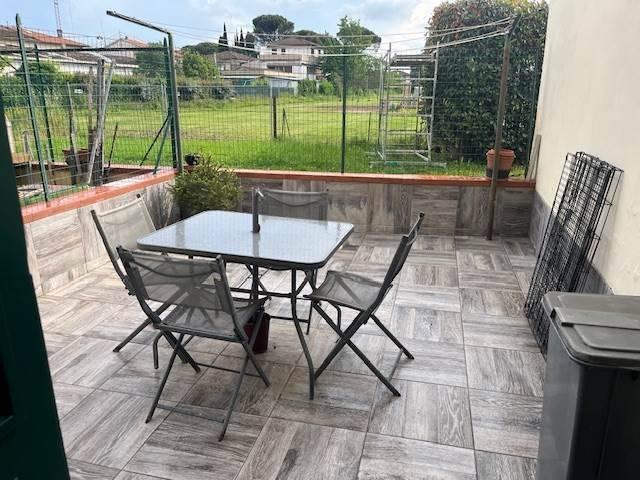 Villa Indipendente in vendita a Campi Bisenzio, Toscana