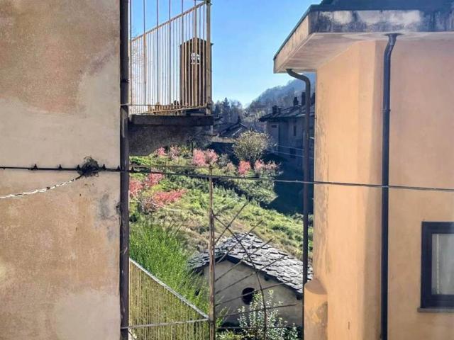 Villa Indipendente in vendita a Piemonte, Biella