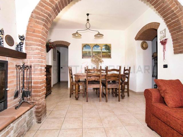 Villa Indipendente in vendita a Campiglia Marittima, Toscana
