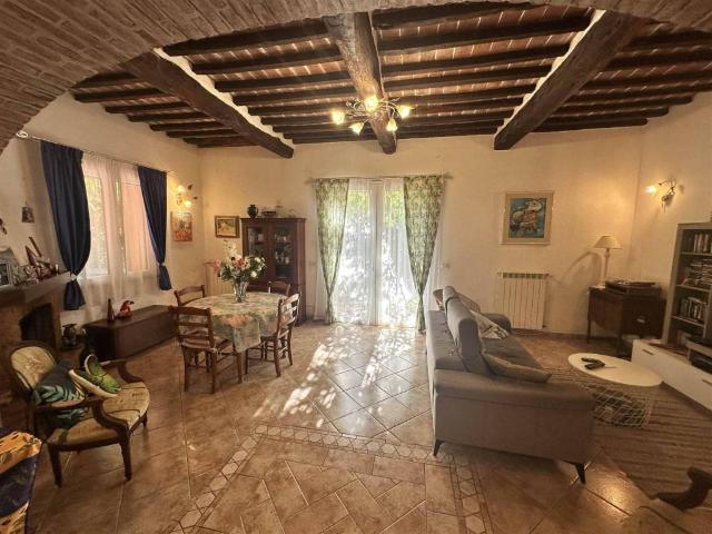 Villa Indipendente in vendita a Campiglia Marittima, Toscana