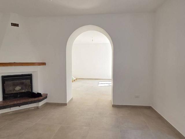 Villa Indipendente in vendita a Marrocchi, Campli