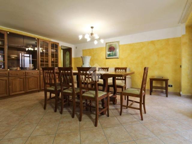 Villa Indipendente in vendita a Campli, Abruzzo