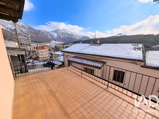 Villa Indipendente in vendita a Campo Di Giove, Abruzzo