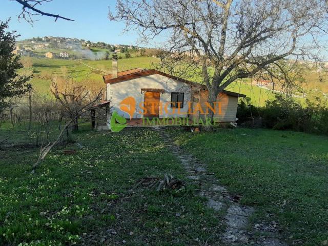 Villa Indipendente in vendita a Campobasso, Molise