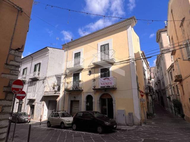 Villa Indipendente in vendita a Campobasso, Molise