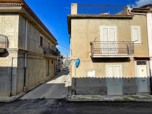 Villa Indipendente in vendita a Campobello Di Licata, Sicilia