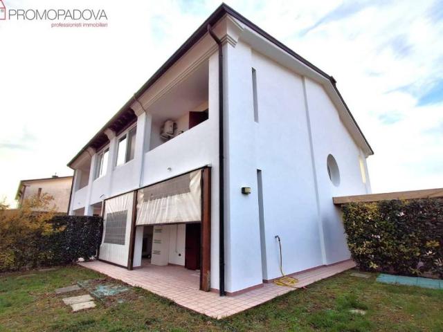 Villa Indipendente in vendita a Fiumicello, Campodarsego