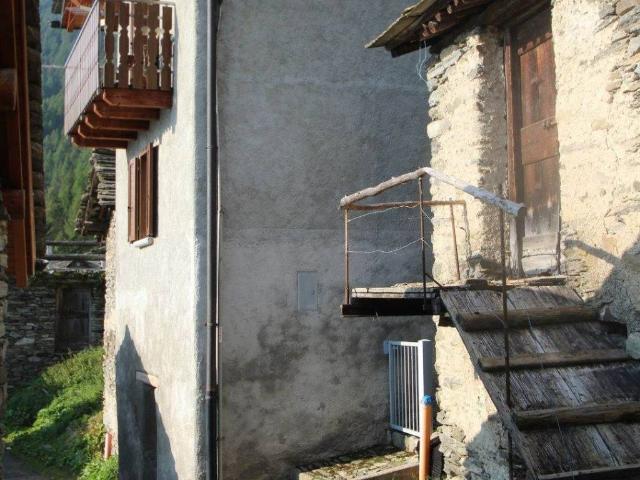 Villa Indipendente in vendita a Comunità montana della Valchiavenna, Campodolcino