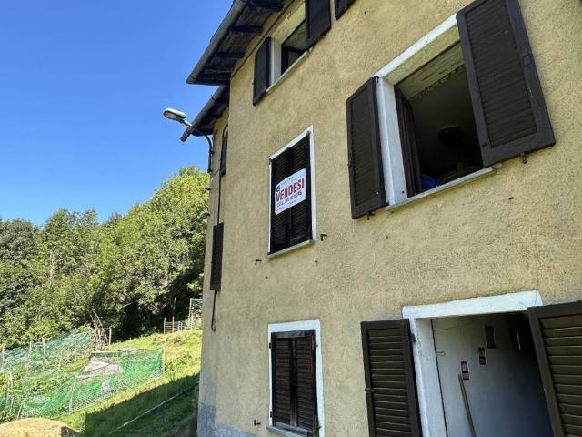 Villa Indipendente in vendita a Comunità montana della Valchiavenna, Campodolcino
