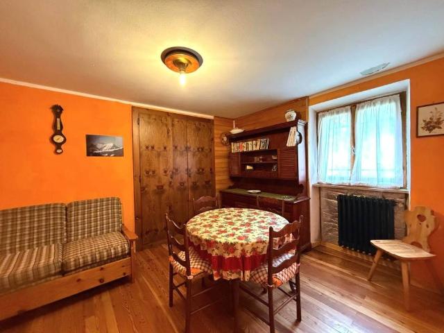 Villa Indipendente in vendita a Comunità montana della Valchiavenna, Campodolcino