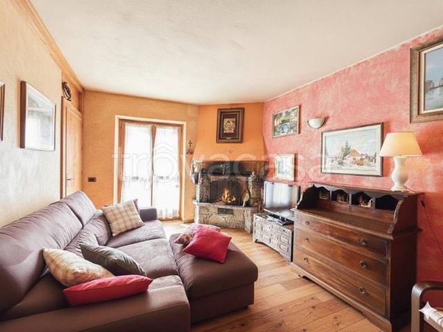 Villa Indipendente in vendita a Comunità montana della Valchiavenna, Campodolcino