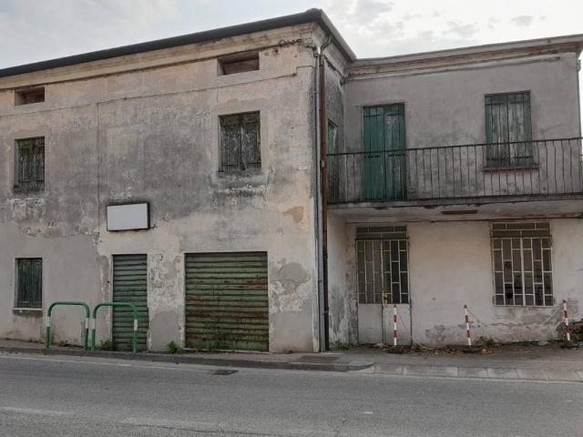 Villa Indipendente in vendita a Campodoro, Veneto