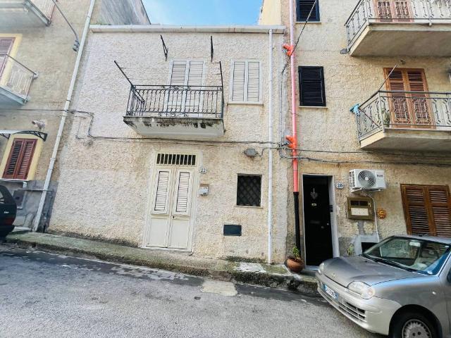 Villa Indipendente in vendita a Campofelice Di Roccella, Sicilia