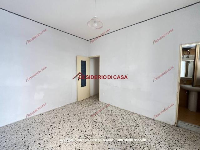 Villa Indipendente in vendita a Campofelice Di Roccella, Sicilia