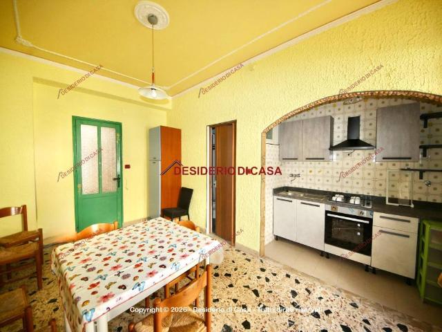 Villa Indipendente in vendita a Campofelice Di Roccella, Sicilia