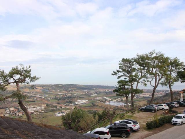 Villa Indipendente in vendita a Marche, Fermo