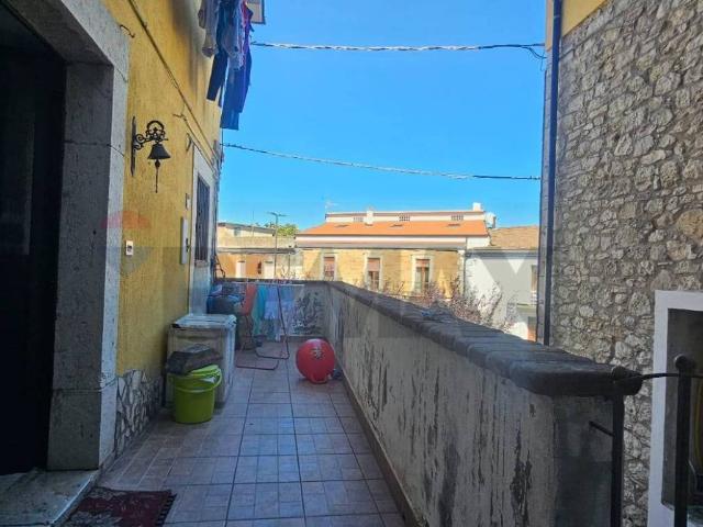Villa Indipendente in vendita a Campolattaro, Campania