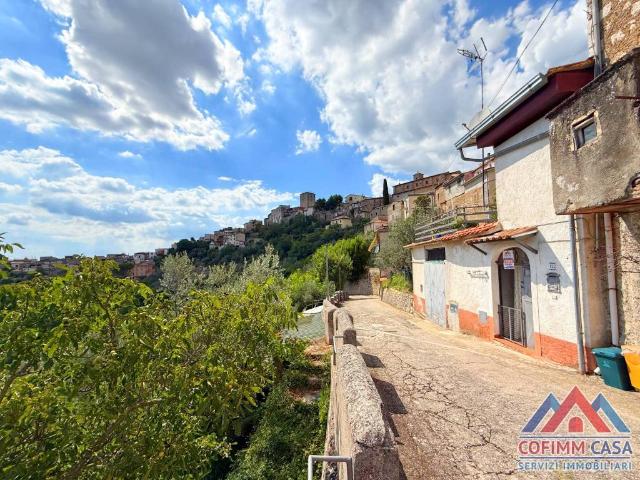Villa Indipendente in vendita a Campoli Appennino, Lazio
