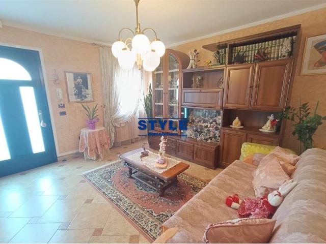 Villa Indipendente in vendita a Basse, Campolongo Maggiore