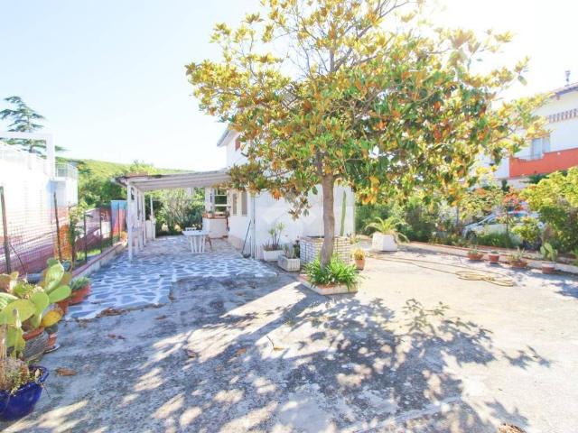Villa Indipendente in vendita a Case FIAT, Campomarino