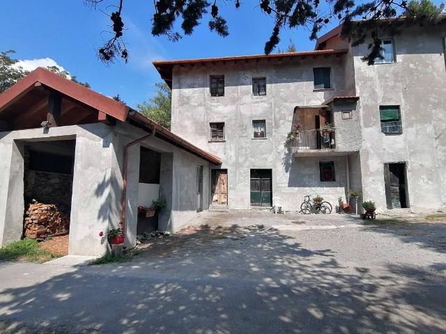 Villa Indipendente in vendita a Gallaneto, Campomorone