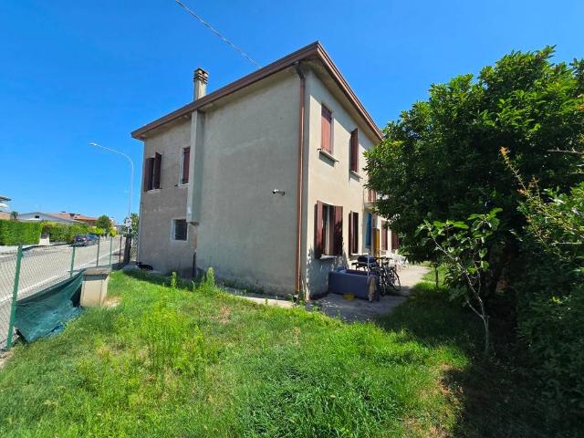 Villa Indipendente in vendita a Calcroci, Camponogara