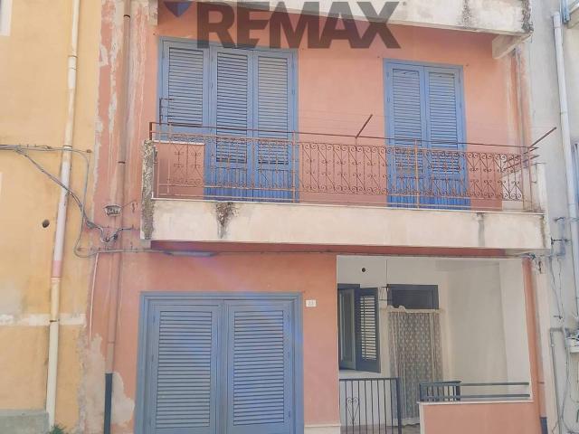 Villa Indipendente in vendita a Camporeale, Sicilia