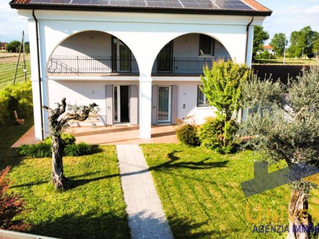 Villa Indipendente in vendita a San Marco, Camposampiero