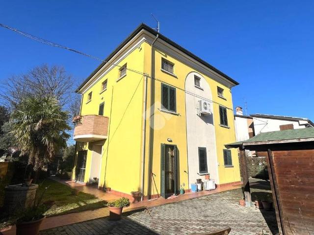 Villa Indipendente in vendita a Unione Comuni Modenesi Area Nord, Camposanto