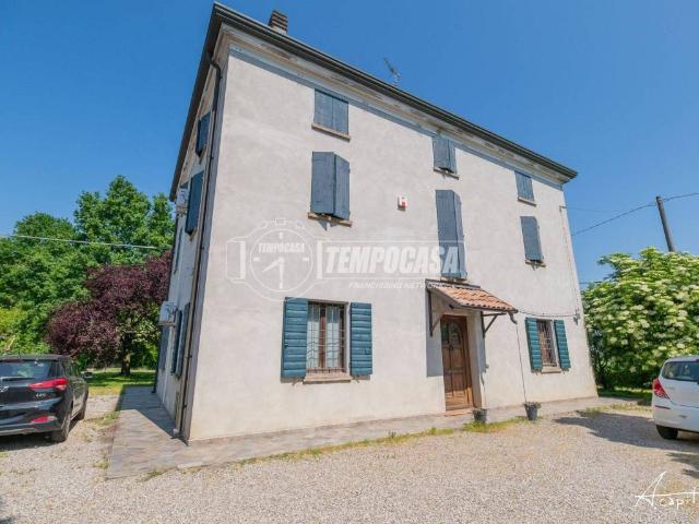 Villa Indipendente in vendita a Unione Comuni Modenesi Area Nord, Camposanto