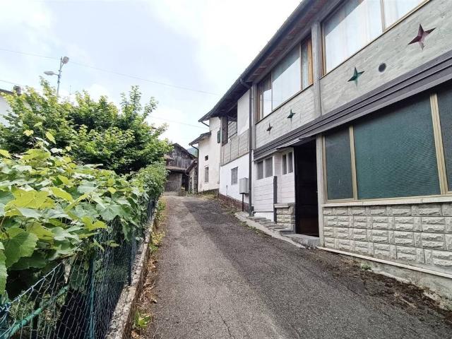 Villa Indipendente in vendita a Unione dell'Alto Reno, Camugnano