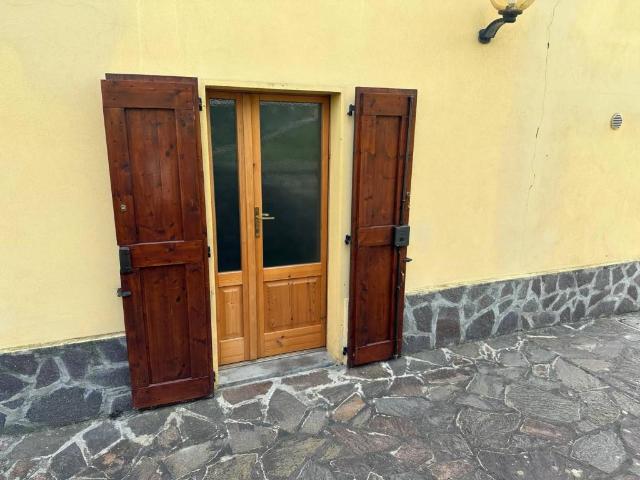 Villa Indipendente in vendita a Unione dell'Alto Reno, Camugnano