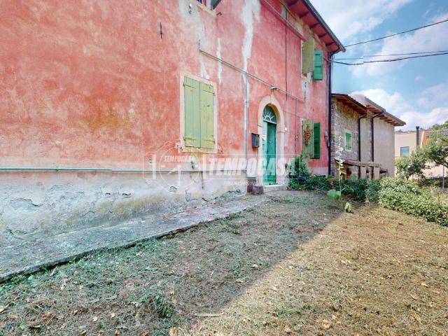 Villa Indipendente in vendita a Unione dell'Alto Reno, Camugnano